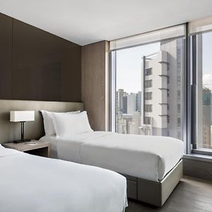 Full Floor Suite Twin-bedded