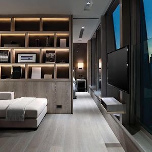 Staycation Harbour & City View Suite & Benefits